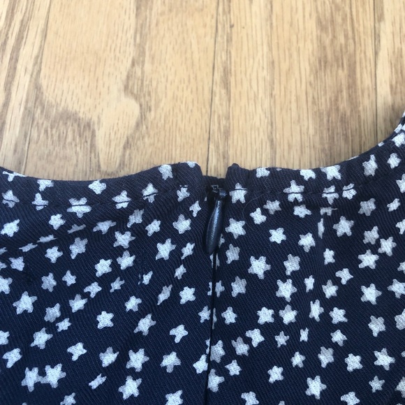 Gorgeous IKKS 2-in-1 dress and sweatshirt - Picture 2 of 9